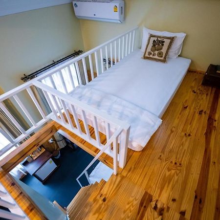 Baroque Boutique Resort Ranong Kültér fotó