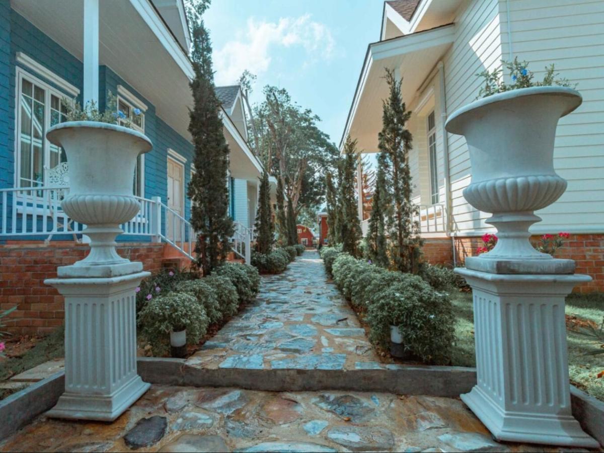 Baroque Boutique Resort Ranong Kültér fotó