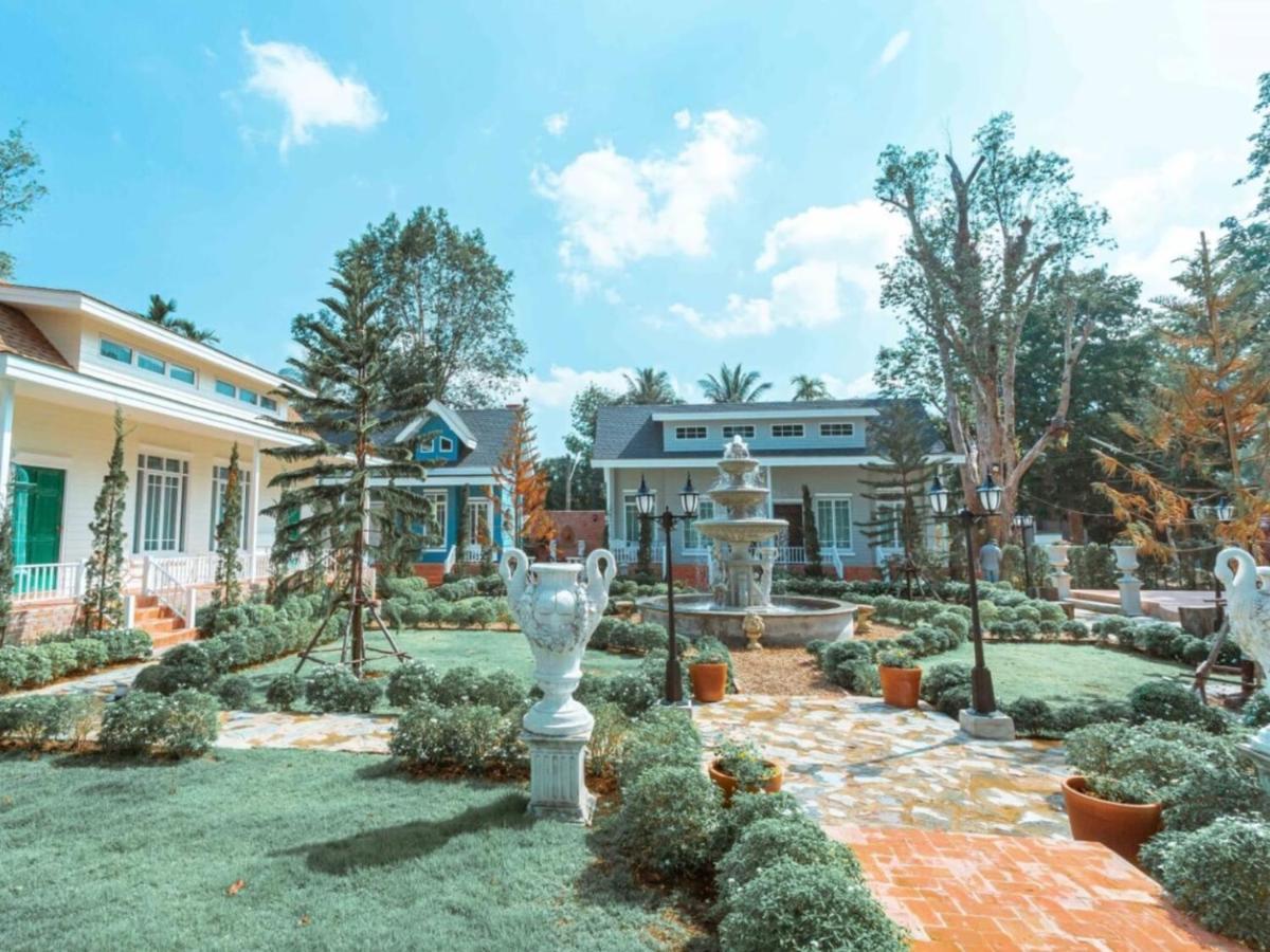 Baroque Boutique Resort Ranong Kültér fotó