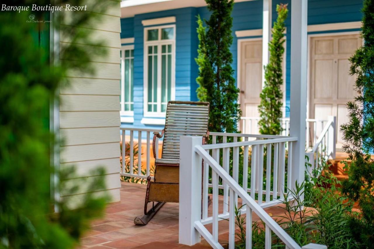 Baroque Boutique Resort Ranong Kültér fotó