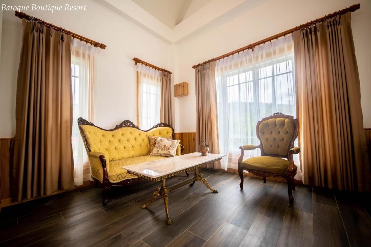 Baroque Boutique Resort Ranong Kültér fotó